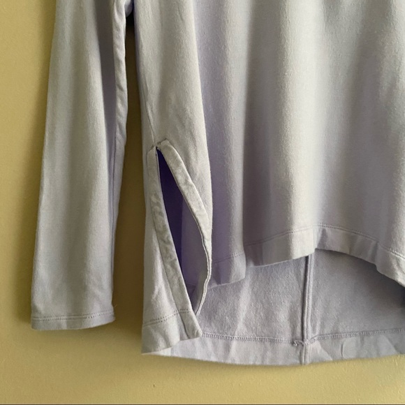 Lou & grey• lavender pastel purple long sleeve soft top - Picture 3 of 8